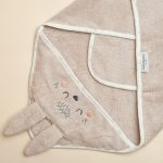 Cotton Hooded Bath Towel <b>Rabbit 85x85 cm</b> <em> Beige</em> - Image 3