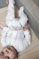 Pajacyk 56cm <b> niemowlęcy </b><em> Bunny New</em> - obrazek 3