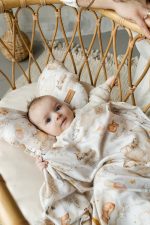 Bamboo Blanket/Swaddle <b>120x120 cm</b><em> Dreamland </em> - Image 5