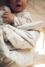 Pościel dla niemowlaka<b> z wypełnieniem 75x100 cm </b> <em> Happy Goose Olive </em> - obrazek 9