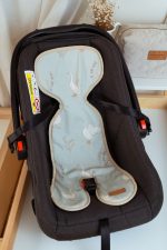 Wkładka antypotowa <b> do fotelika </b> <em> Happy Goose Olive S (0-18 kg)</em> - obrazek 2