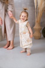Sleeping Bag With Legs <b>2.5 TOG 1-3 Years</b> <em> Dreamland </em> - Image 2