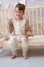 Sleeping Bag With Legs <b>2.5 TOG 3-5 Years</b> <em> Dreamland </em> - Image 2