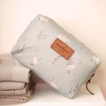 Kosmetyczka M 23x18 cm <em> Happy Goose Olive </em> - obrazek 6