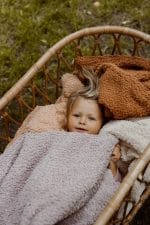 Poduszka dla niemowlaka <b> z barankiem </b> <em> kremowy </em> - obrazek 4