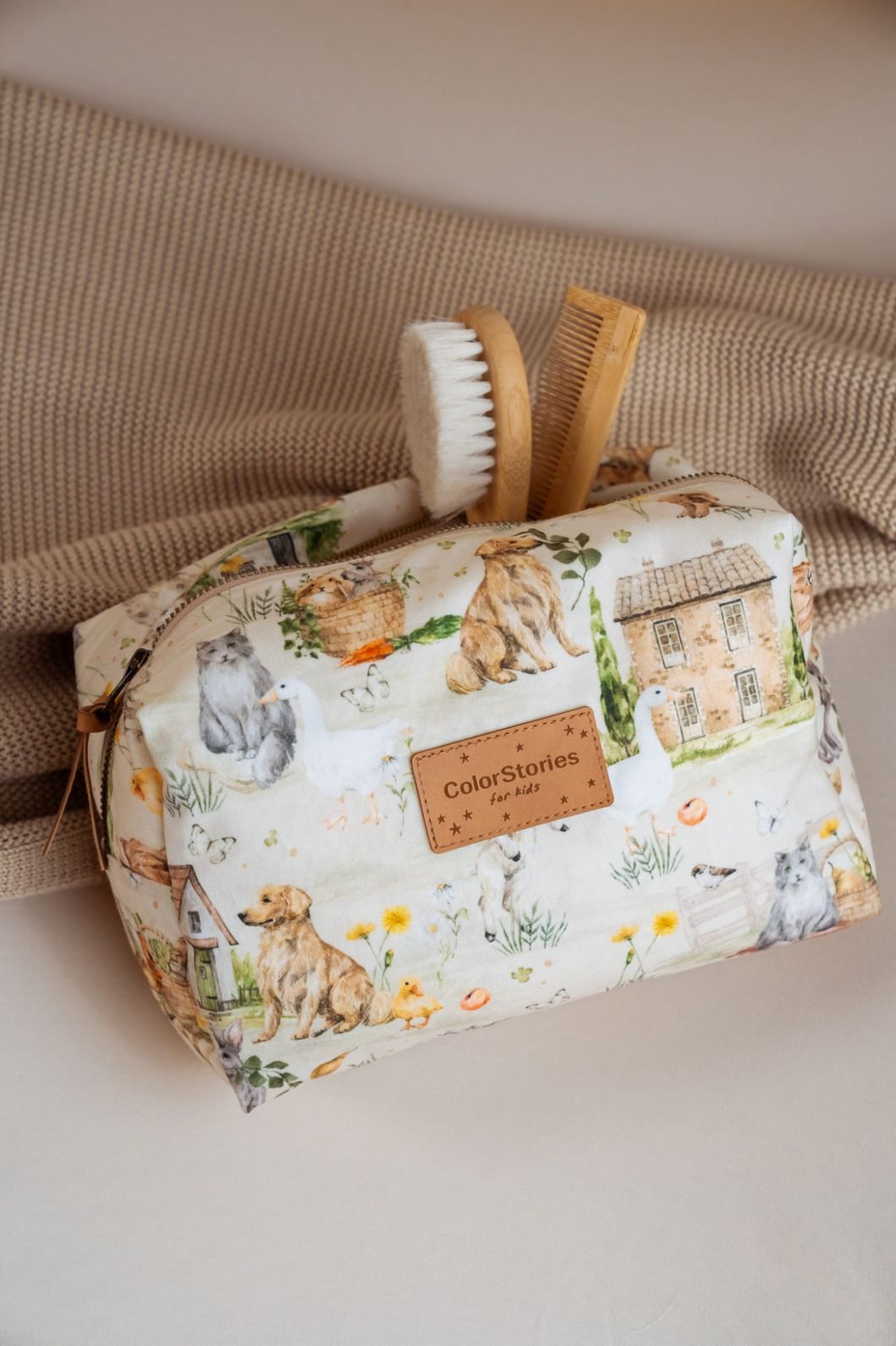 Toiletry Bag M 23x18 cm <em>Little Farm New </em> - Image 3