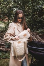 Zestaw <b> Torba do wózka M  + Kosmetyczka M 23×18 cm </b> <em> Velvet Ciepły beż </em> - obrazek 2